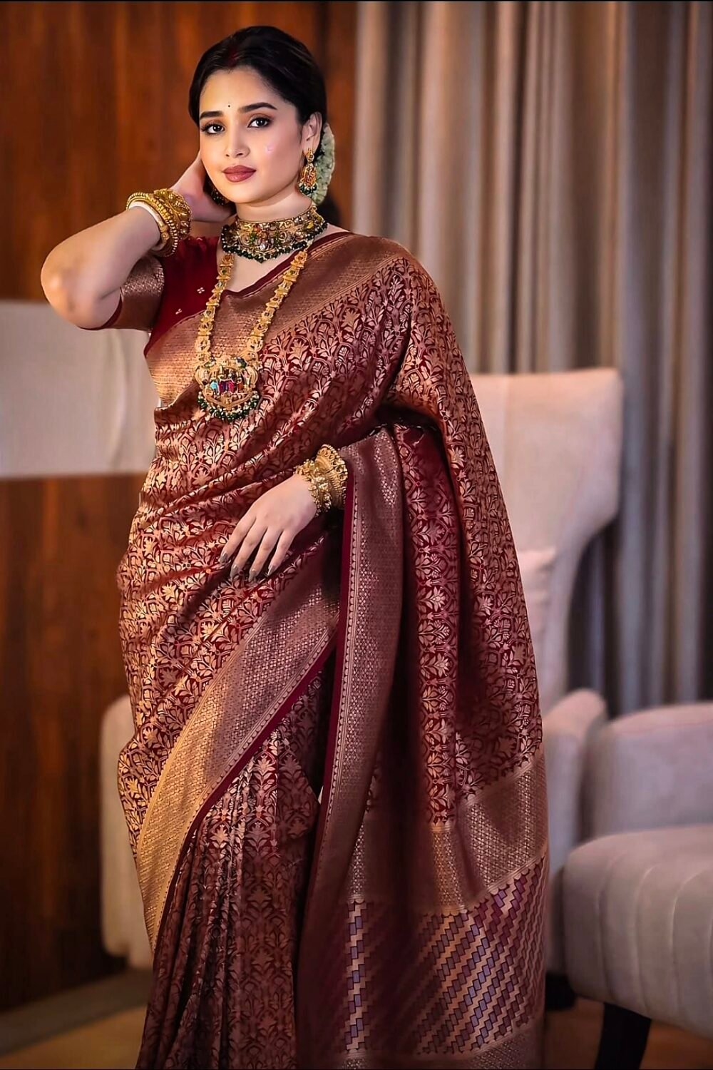 প্রিয়তমা কাঞ্চিপুরম শাড়ি ব্লাউজ পিস সহ
